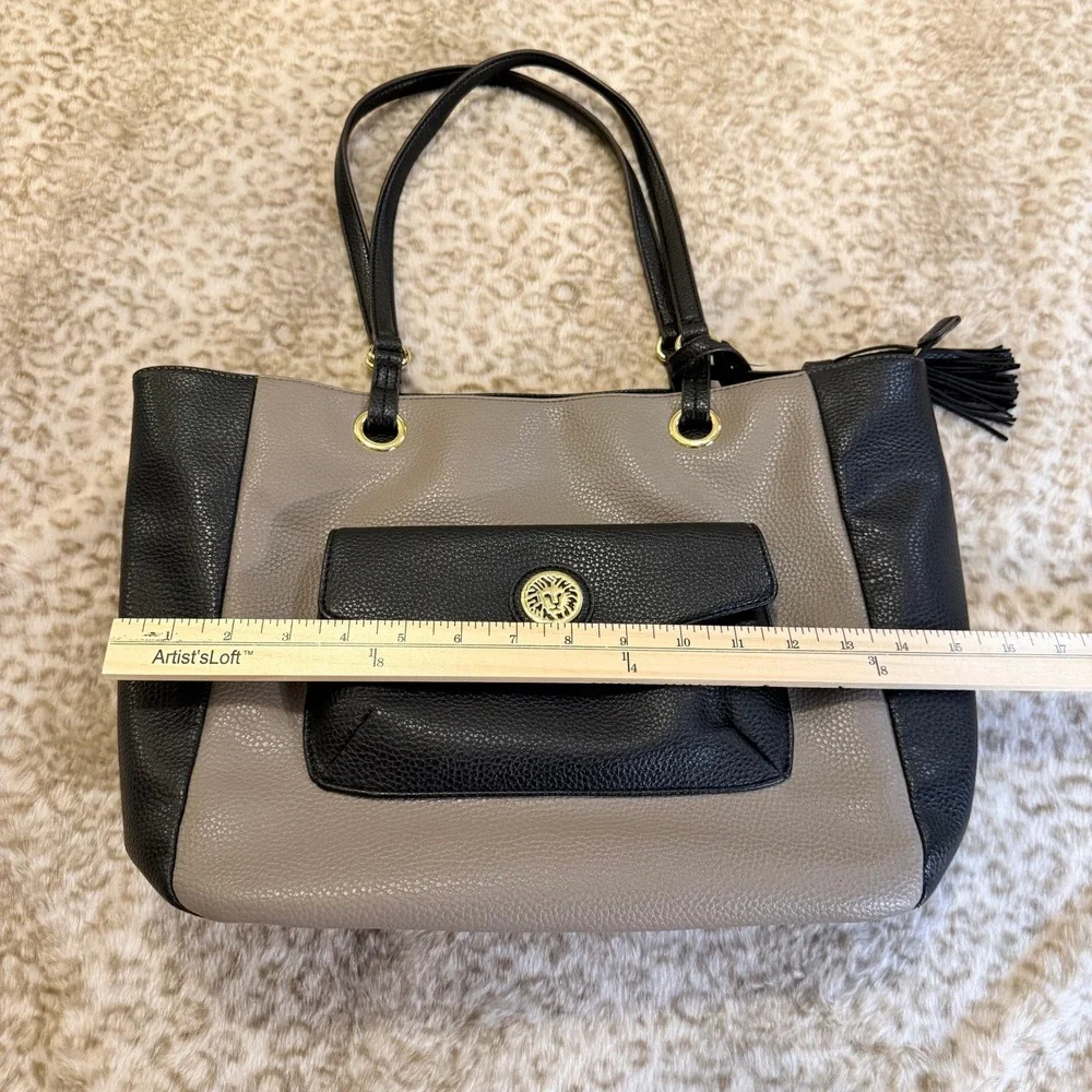 Anne Klein Black Taupe Pebbled Tote Bag Work Purse Large Tassel Officecore - Picture 5 of 6